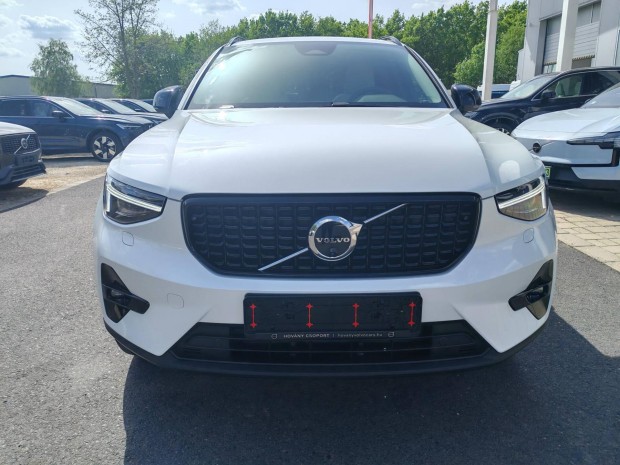 Volvo XC40 2.0 [B4] Mhev Ultimate Dark DCT Tbb...
